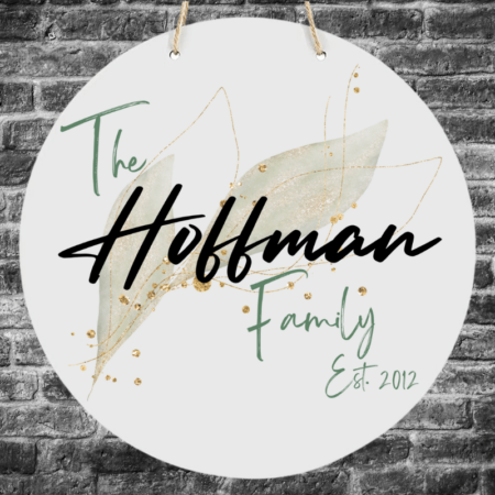 A product image of a hanging sign, personalized with the family's surname and the year the family was established